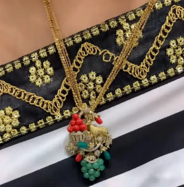 CHAINS