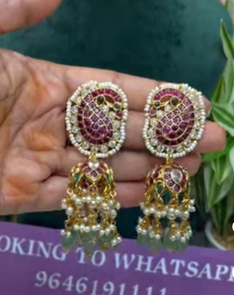 JHUMKAS