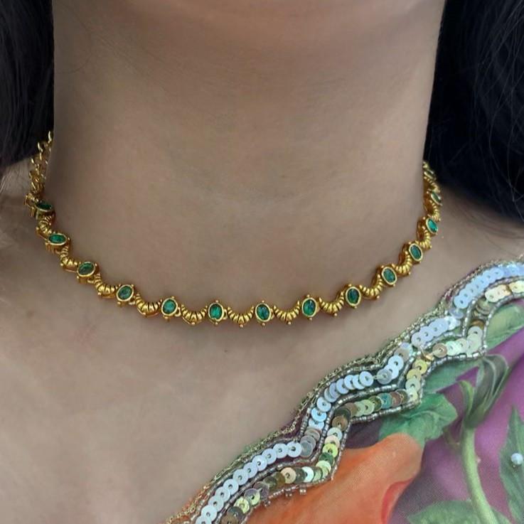 SHORT NECKLACE-SKT953