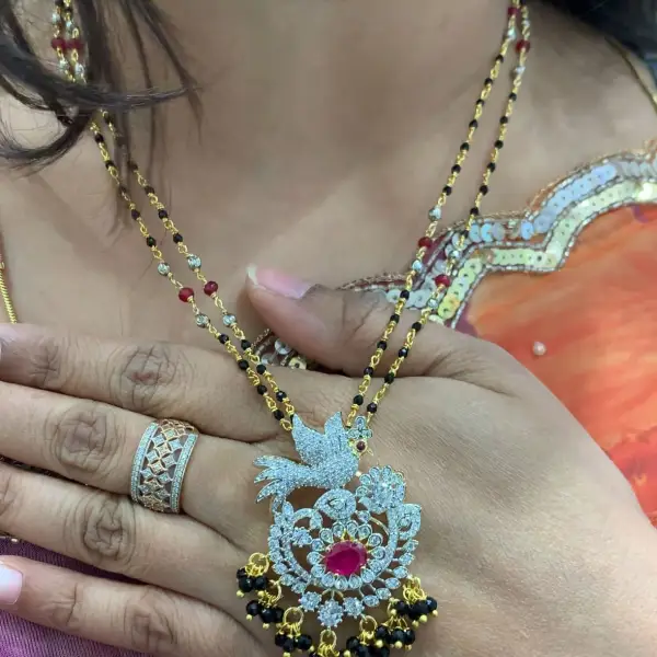 SHORT MANGALSUTRA