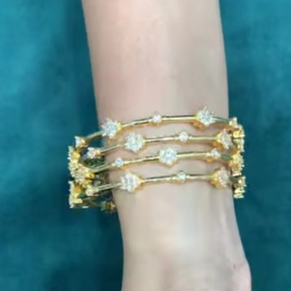 BANGLES-SKT1639