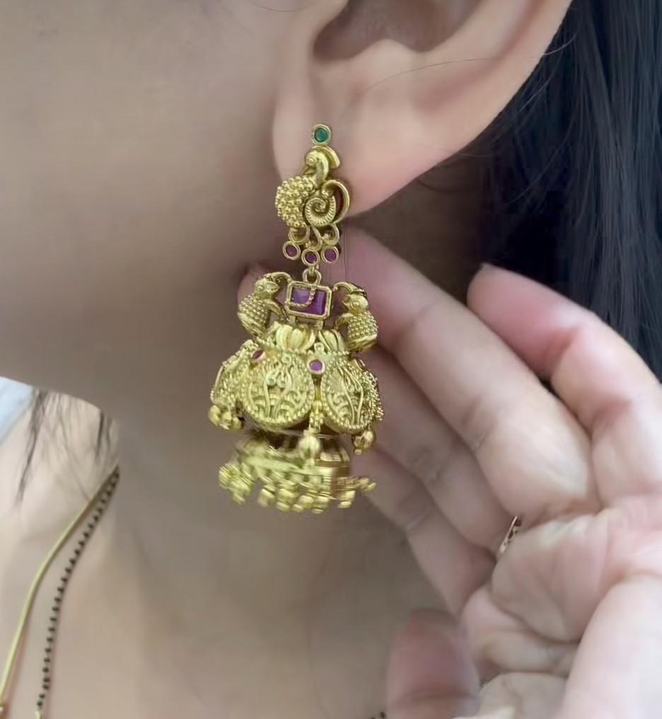Jhumkas
