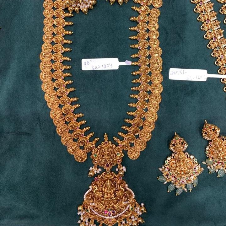 LONG NECKLACES
