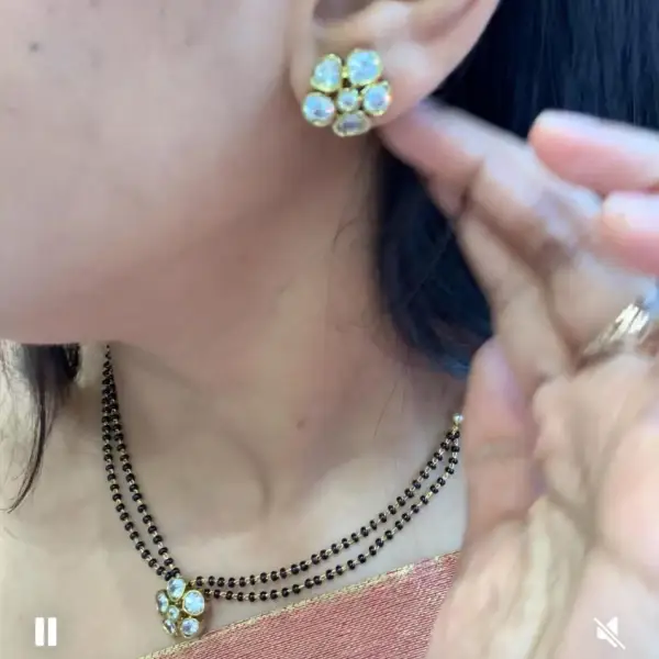 SHORT MANGALSUTRA
